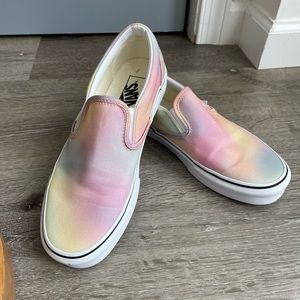 New without box rainbow tie dye slip on Vans